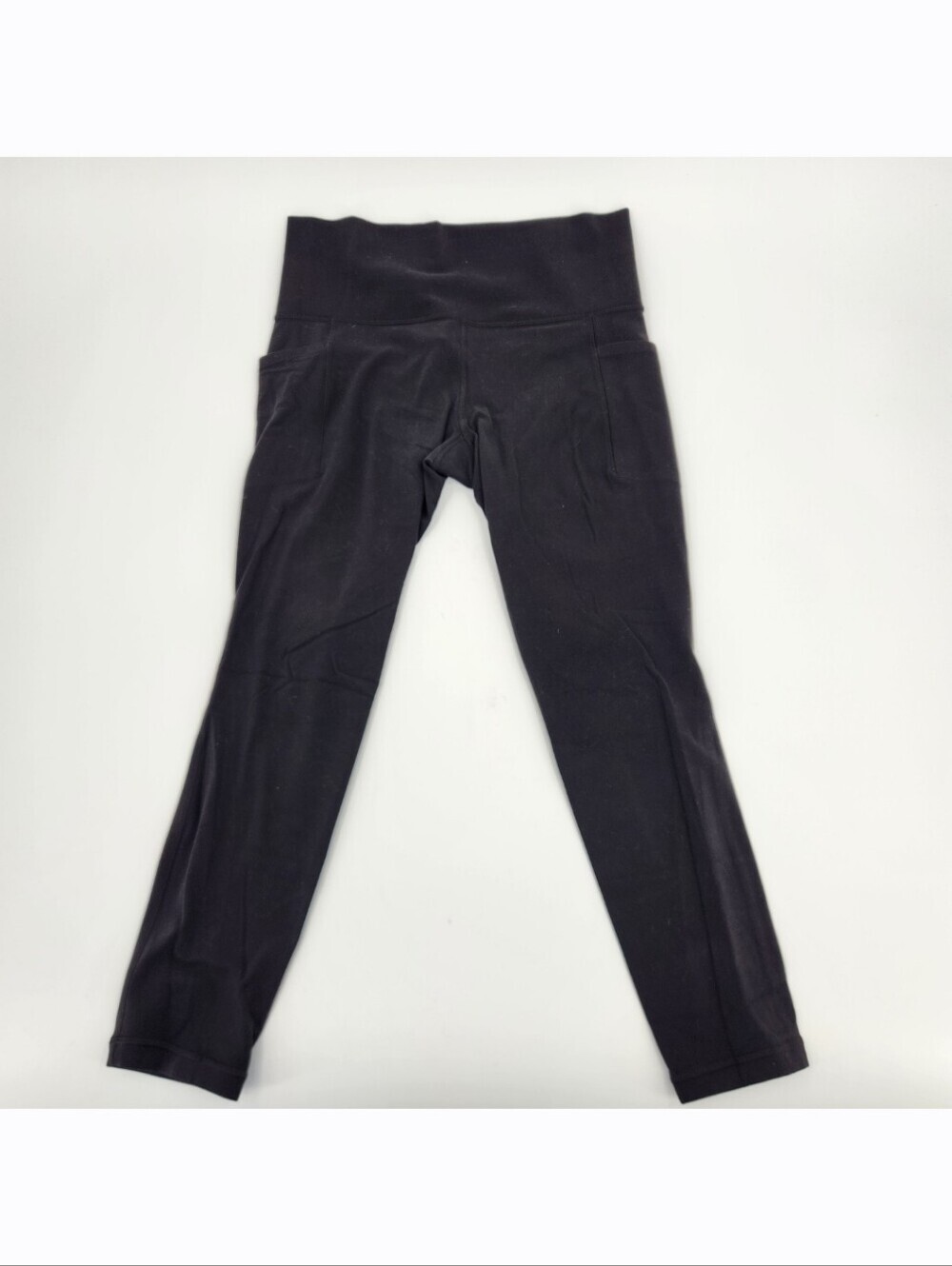 Athleta Salutation Stash Pocket II Tight Womens Size MP Black